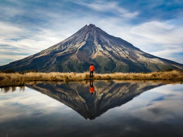Taranaki Pouakai Crossing